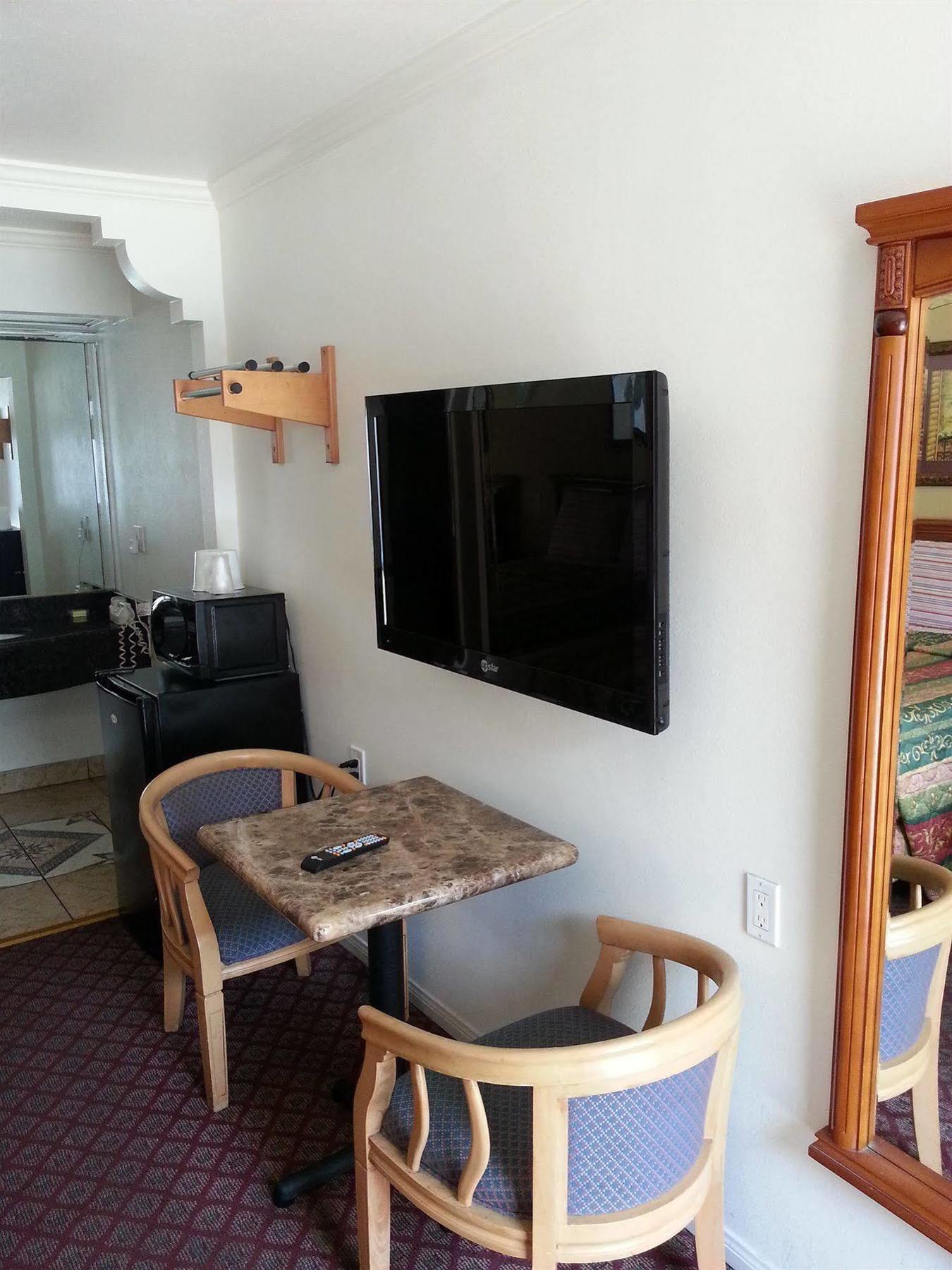 Tower Motel Long Beach Luaran gambar